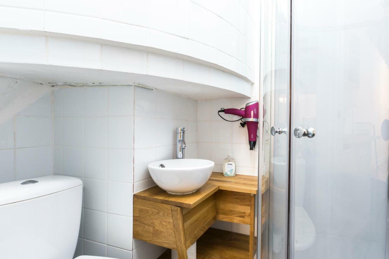 Charming 20M² Near Le Marais Apartment Paris Exterior photo