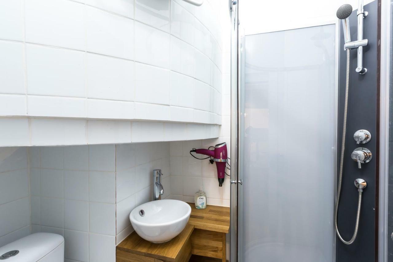 Charming 20M² Near Le Marais Apartment Paris Exterior photo
