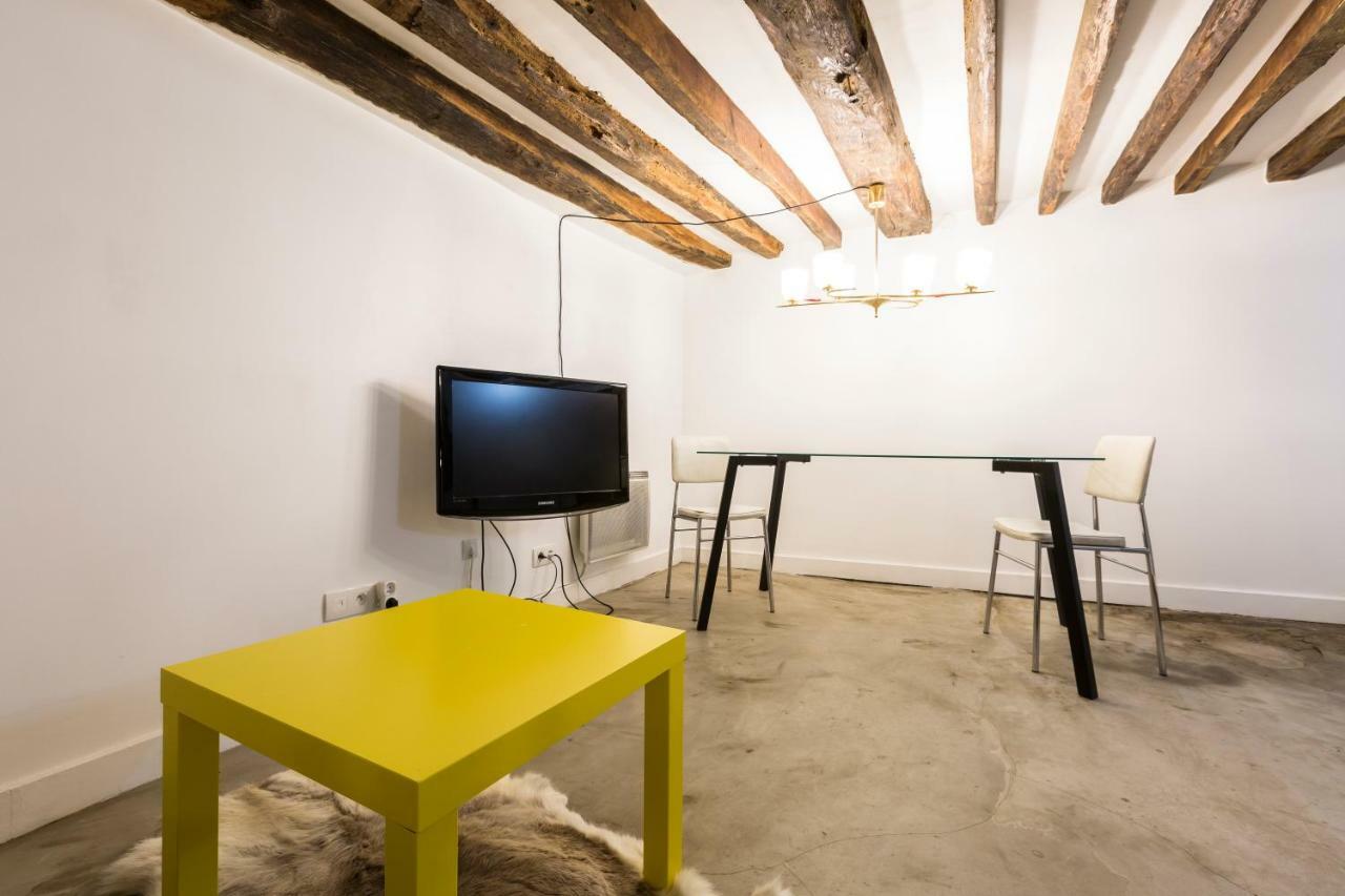 Charming 20M² Near Le Marais Apartment Paris Exterior photo